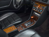 1992 Mercedes-Benz 500E - WDB1240361B872073 - Studio